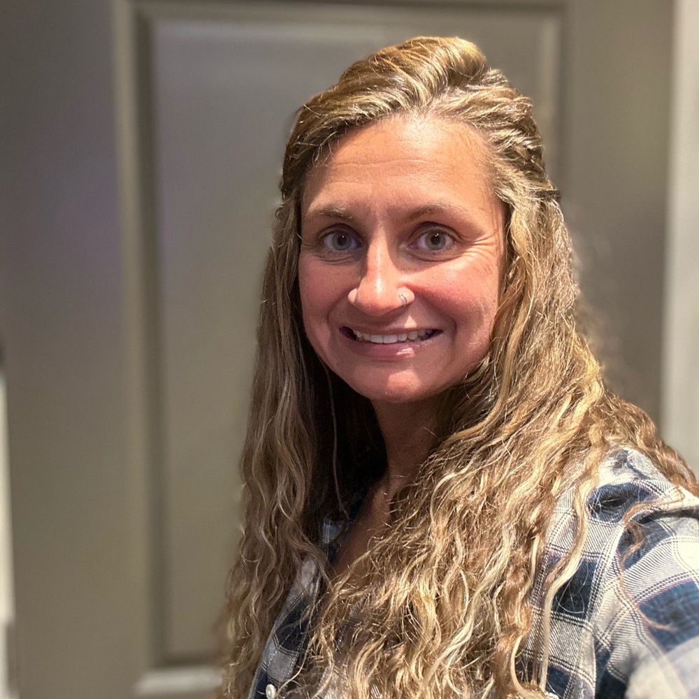 Meet your Posher, Danyelle